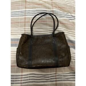 Relic Embossed Paisley Tooled Look Crossbody Shoulder Handbag Purse